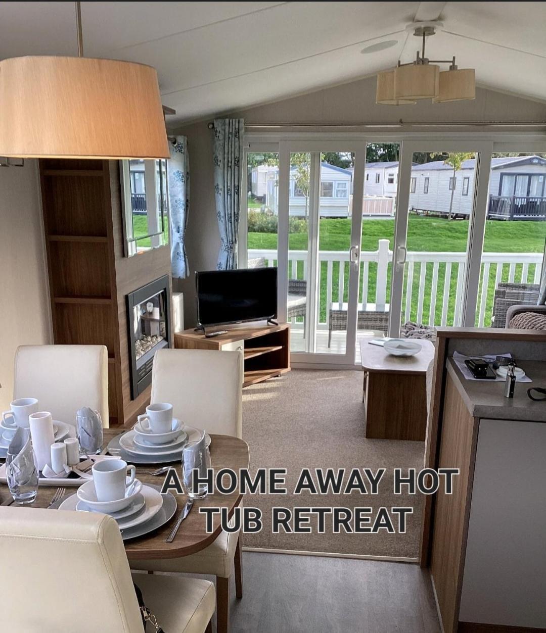 Resort A Away Hot Tub Retreat At Lakes Country Park